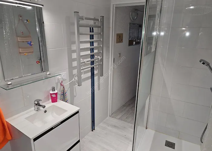 D'hotes Le Gachignard Bed and breakfast